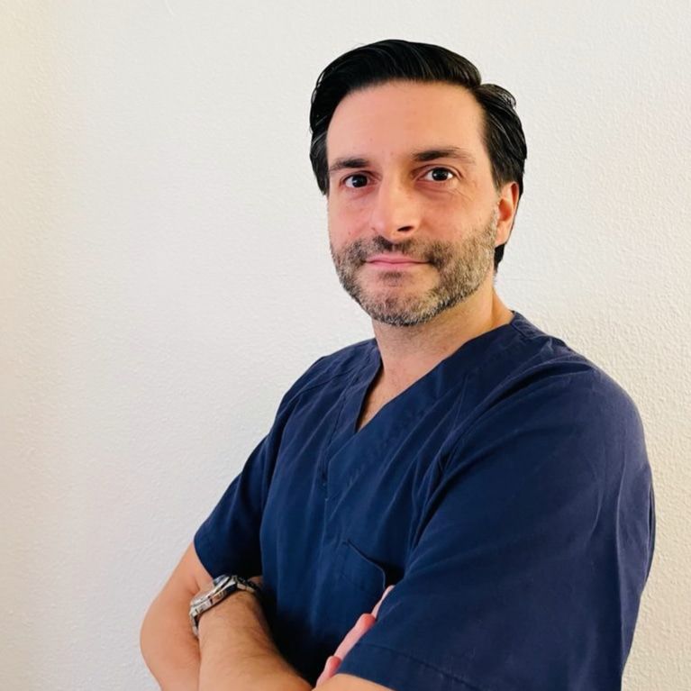 Dr. Miguel García Linera